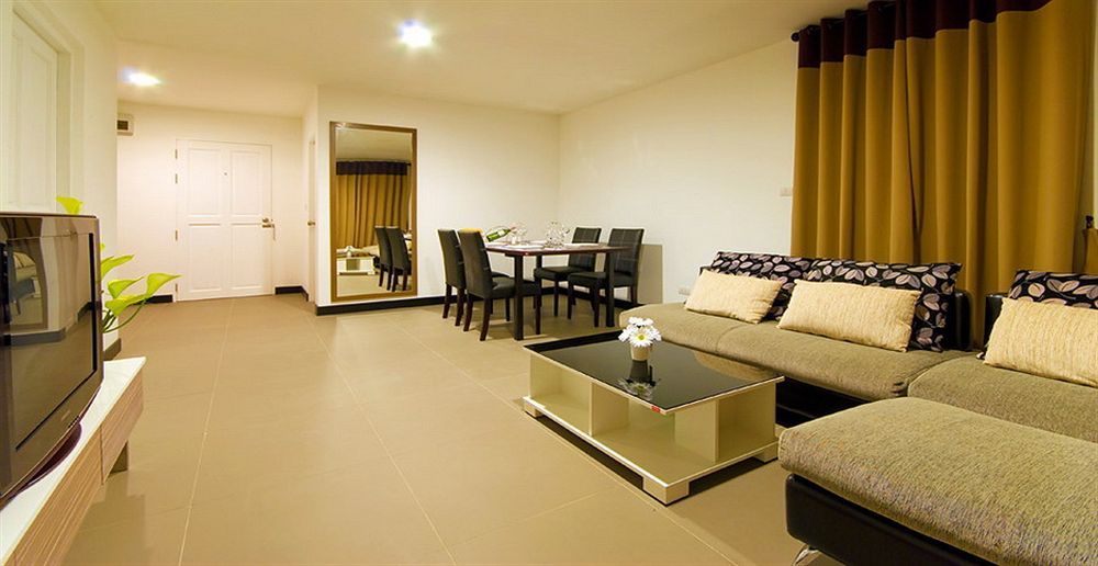Mooks Residence Pattaya Buitenkant foto