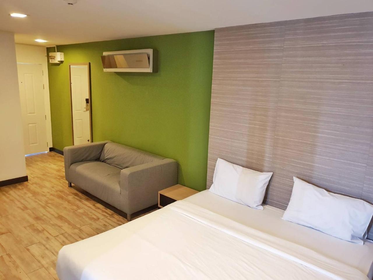 Mooks Residence Pattaya Buitenkant foto